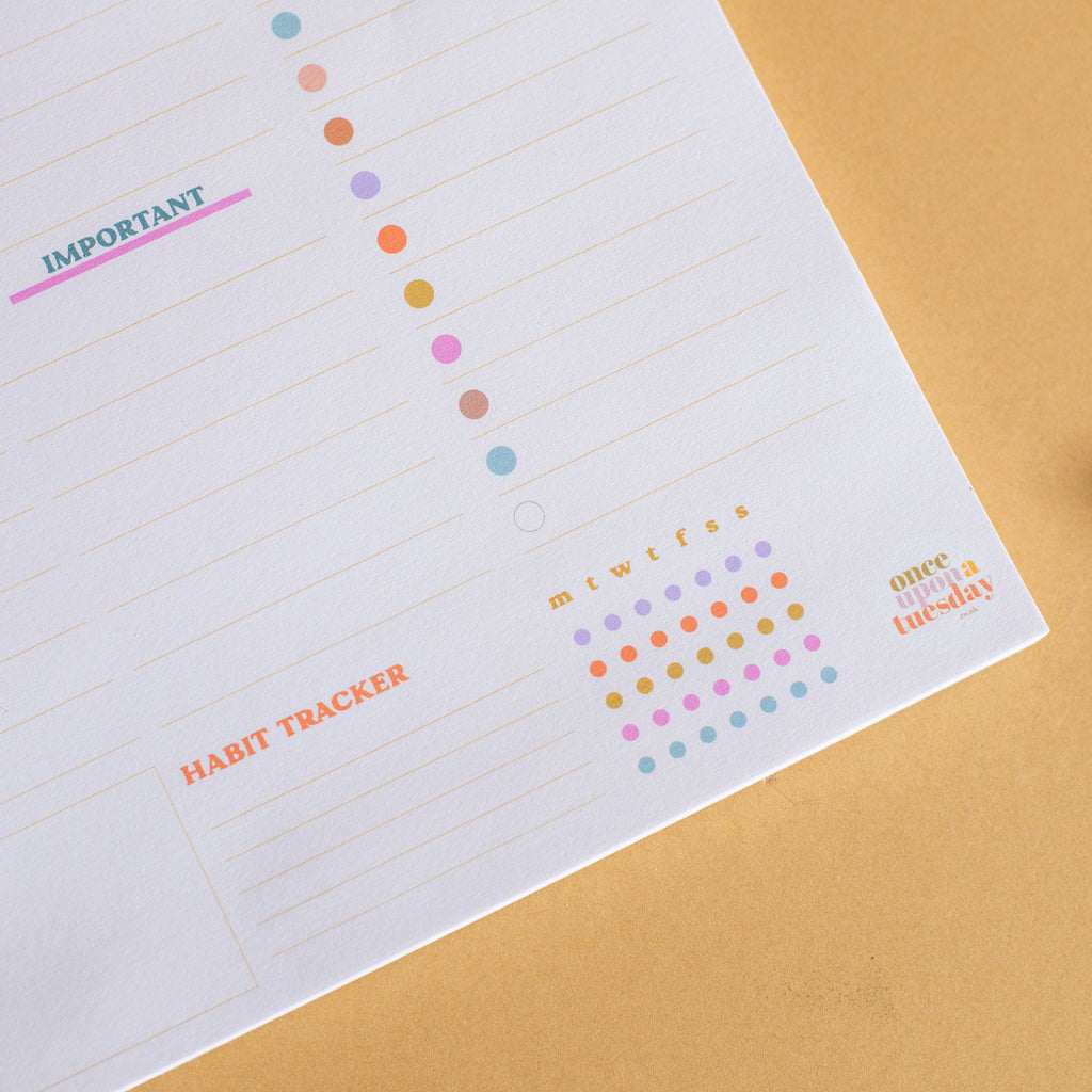 set of weekly and daily planner pads. A5. 100% recycled paper.